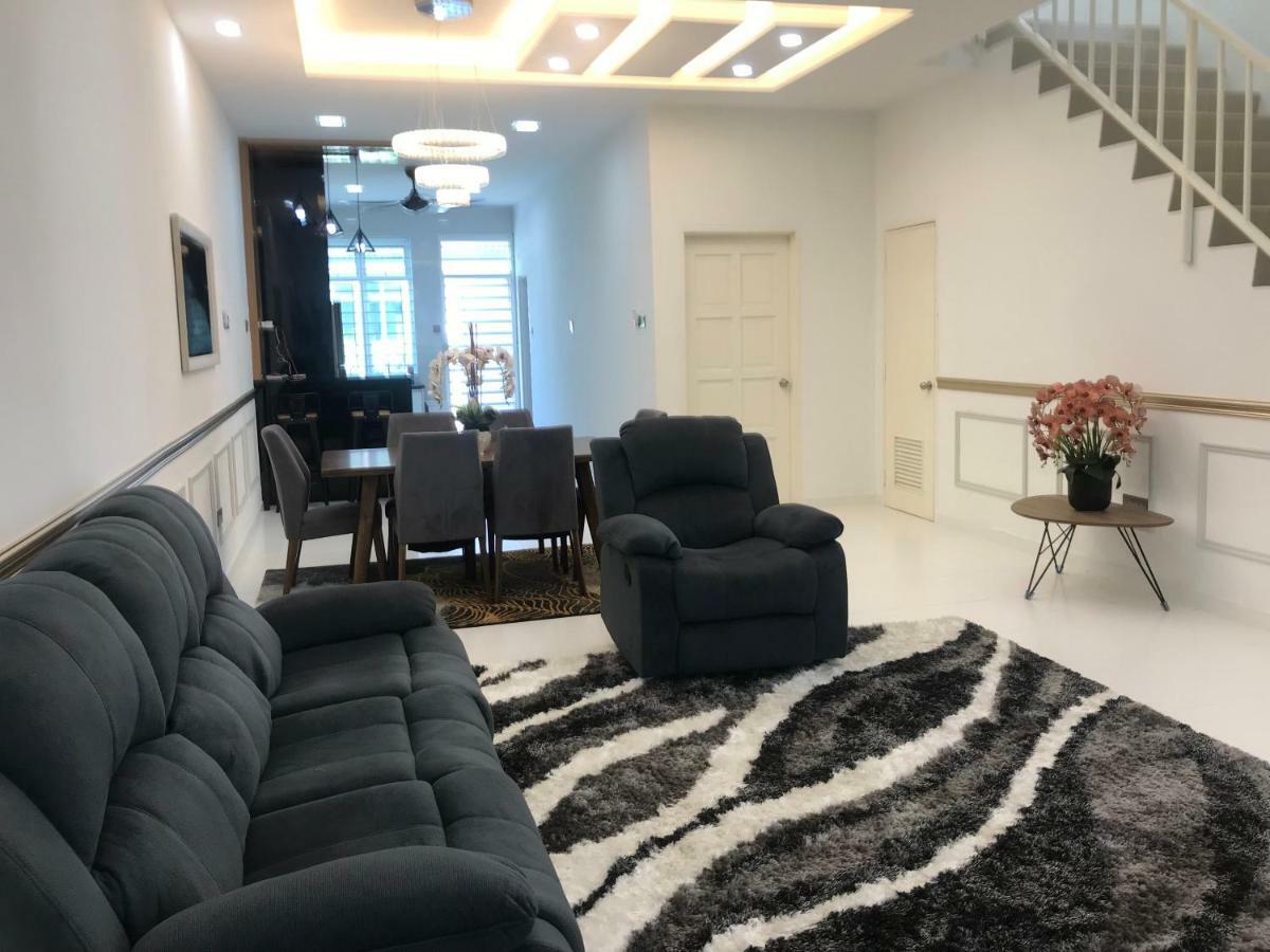 Nrl'S Cozy Guesthouse Kota Bharu Exteriér fotografie